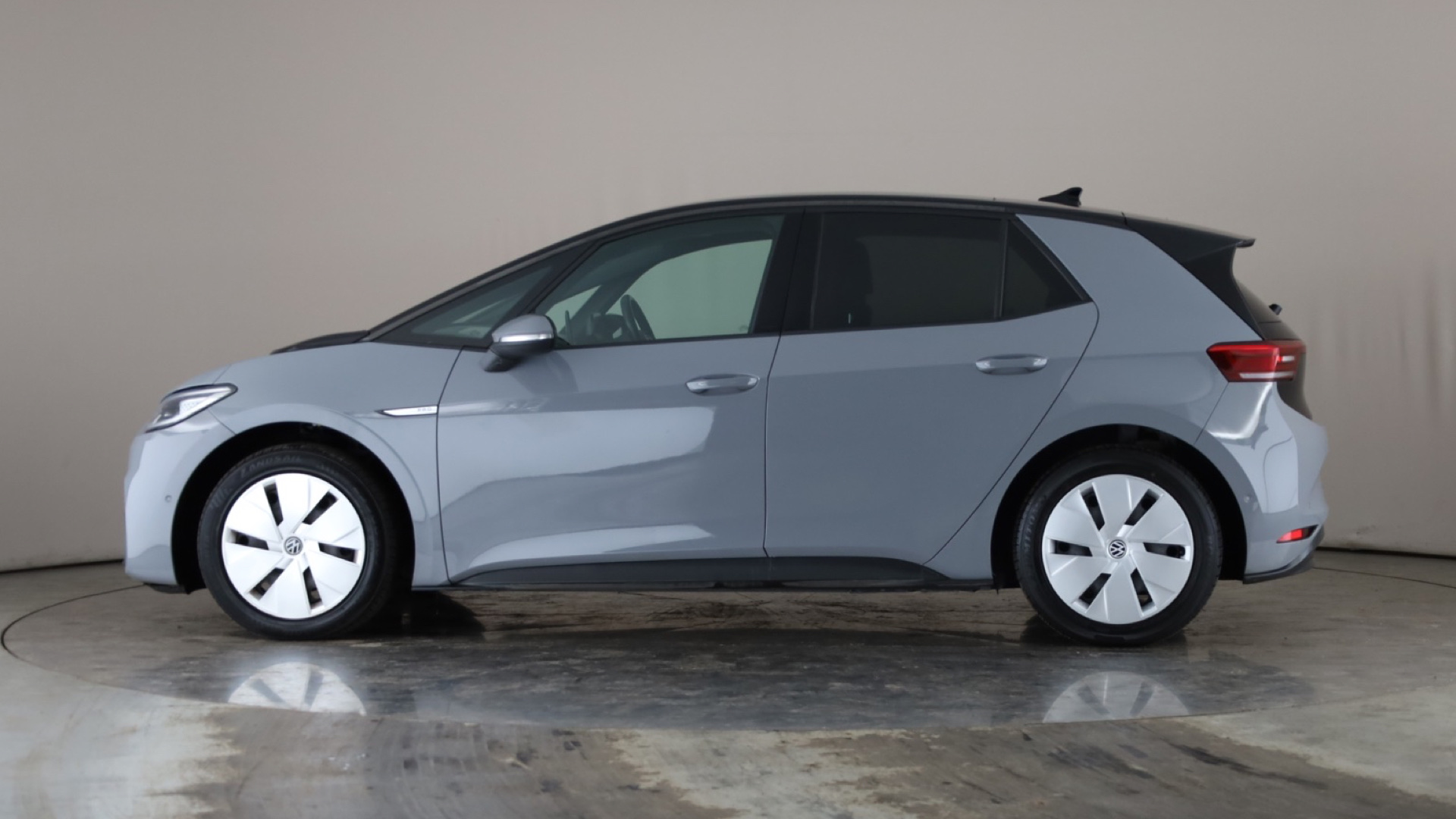 150kW Family Pro Performance 58kWh 5dr Auto [2022]