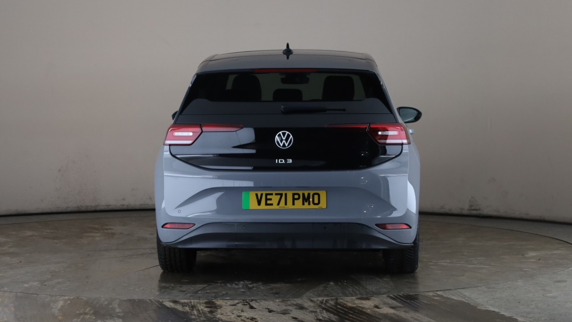 4049540 150kW Family Pro Performance 58kWh 5dr Auto