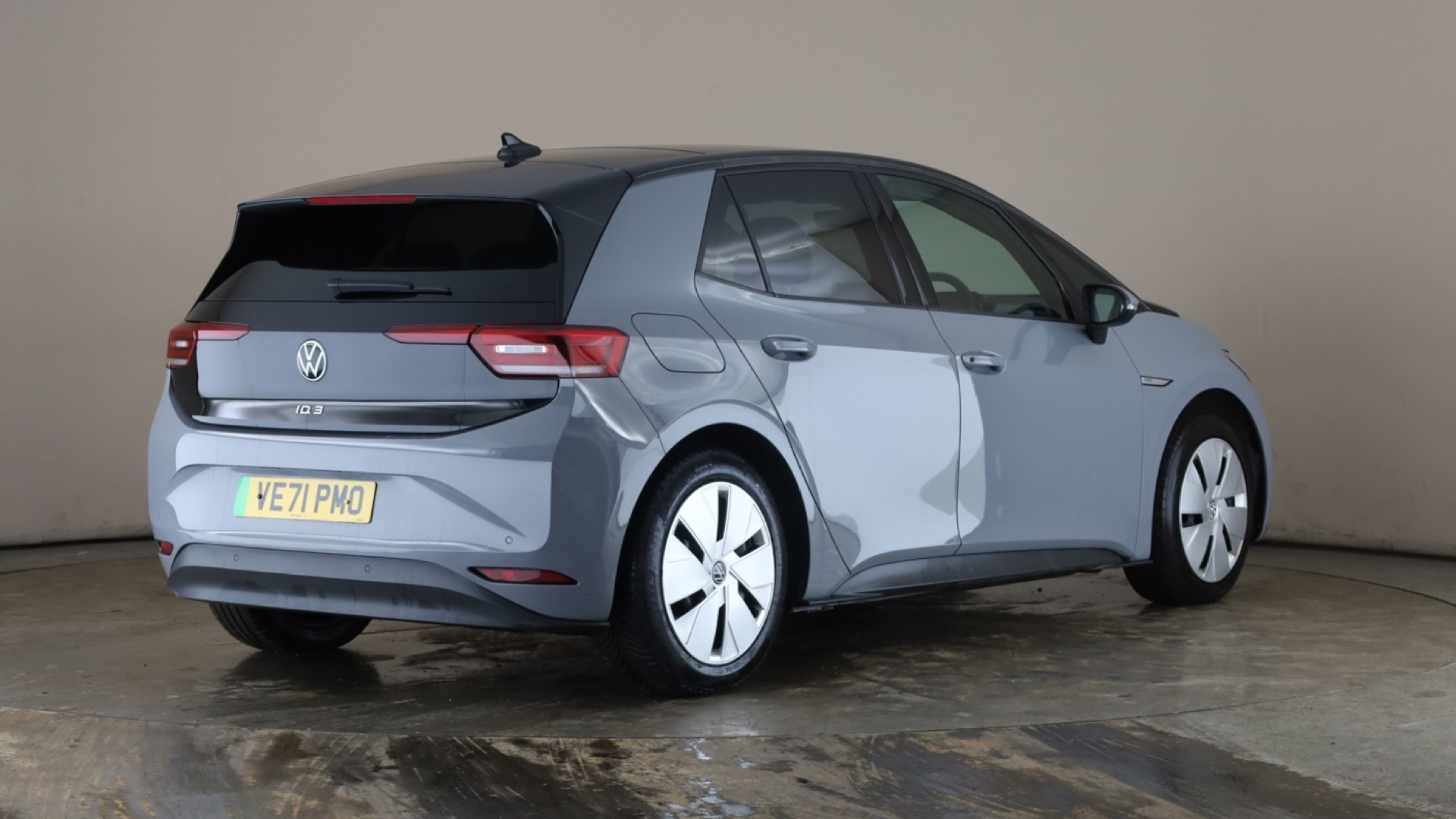 4049540 150kW Family Pro Performance 58kWh 5dr Auto