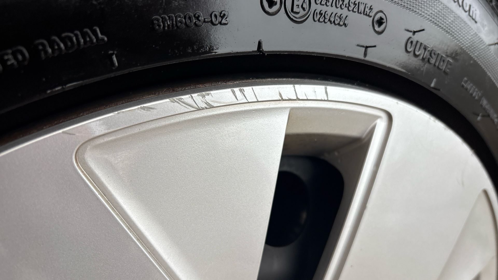 4049540 150kW Family Pro Performance 58kWh 5dr Auto