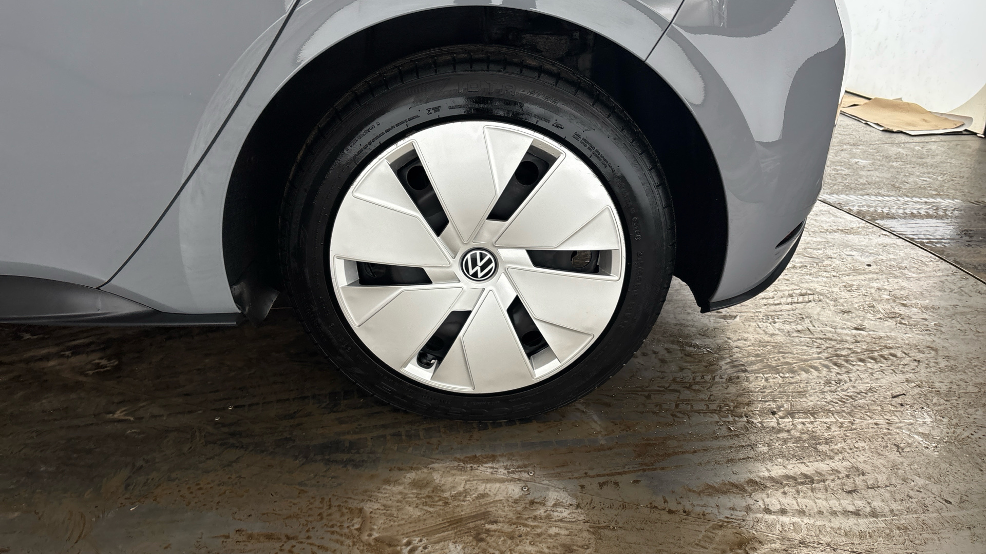 4049540 150kW Family Pro Performance 58kWh 5dr Auto