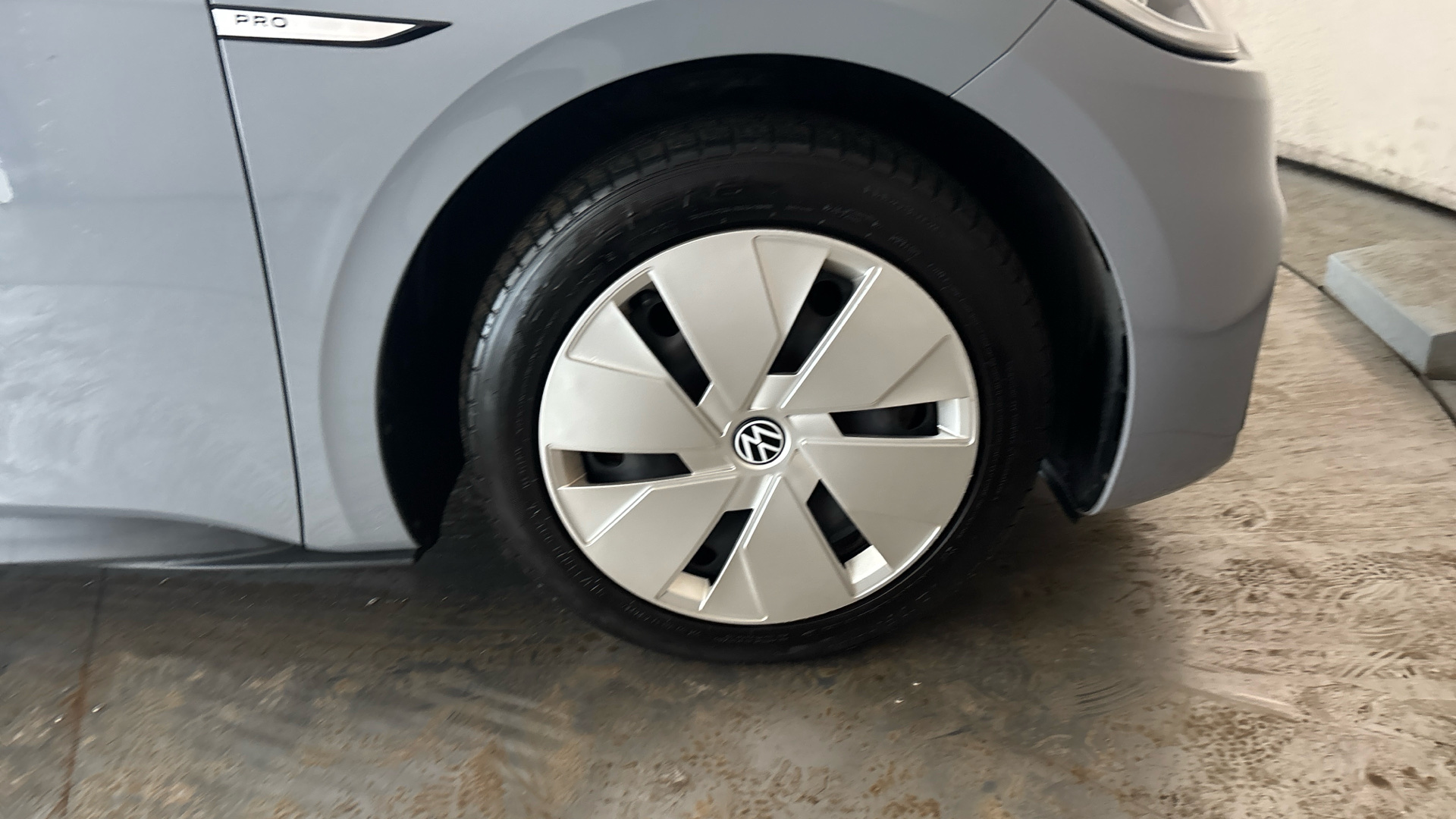 4049540 150kW Family Pro Performance 58kWh 5dr Auto