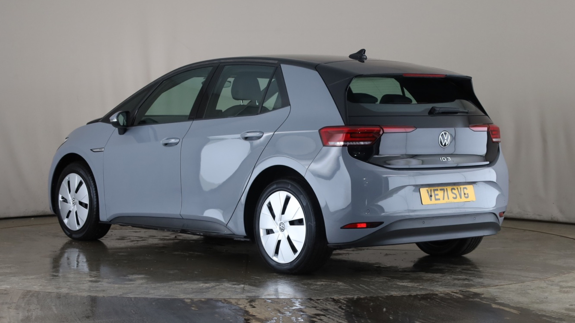 150kW Life Pro Performance 58kWh 5dr Auto [2022]