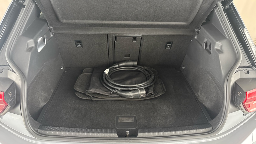 VOLKSWAGEN ID.3 Image 15