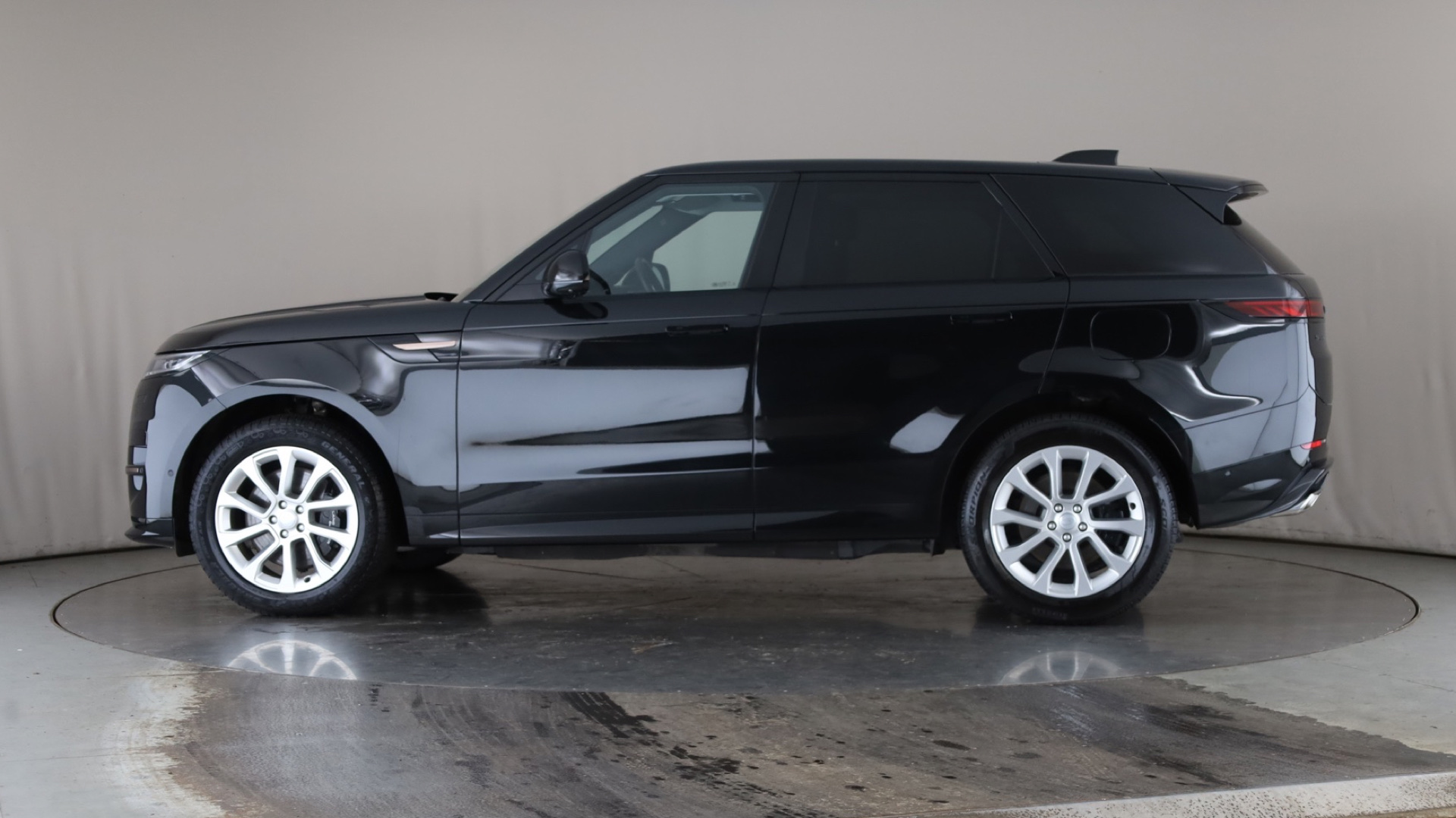 3.0 P440e Dynamic SE 5dr Auto