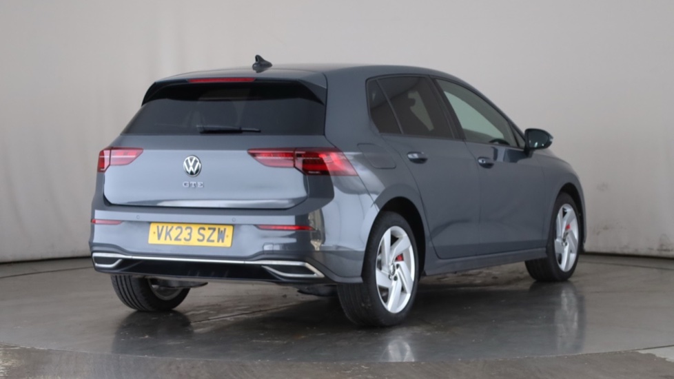 VOLKSWAGEN GOLF Image 5
