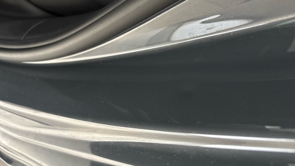 VOLKSWAGEN GOLF dents