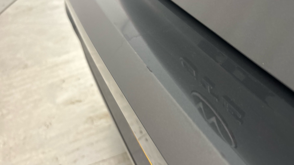 VOLKSWAGEN GOLF chips