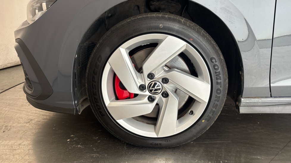 VOLKSWAGEN GOLF Image 17