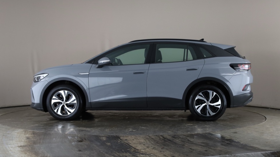 VOLKSWAGEN ID.4 Image 2