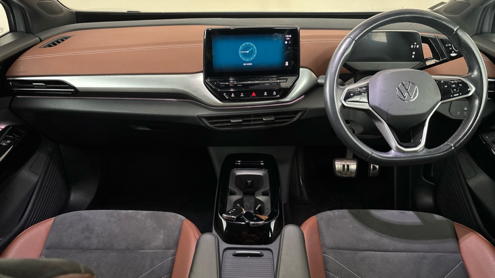 VOLKSWAGEN ID.4 Image 11