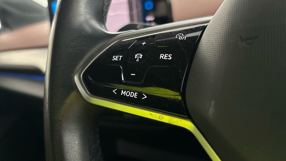 VOLKSWAGEN ID.4 cruise control