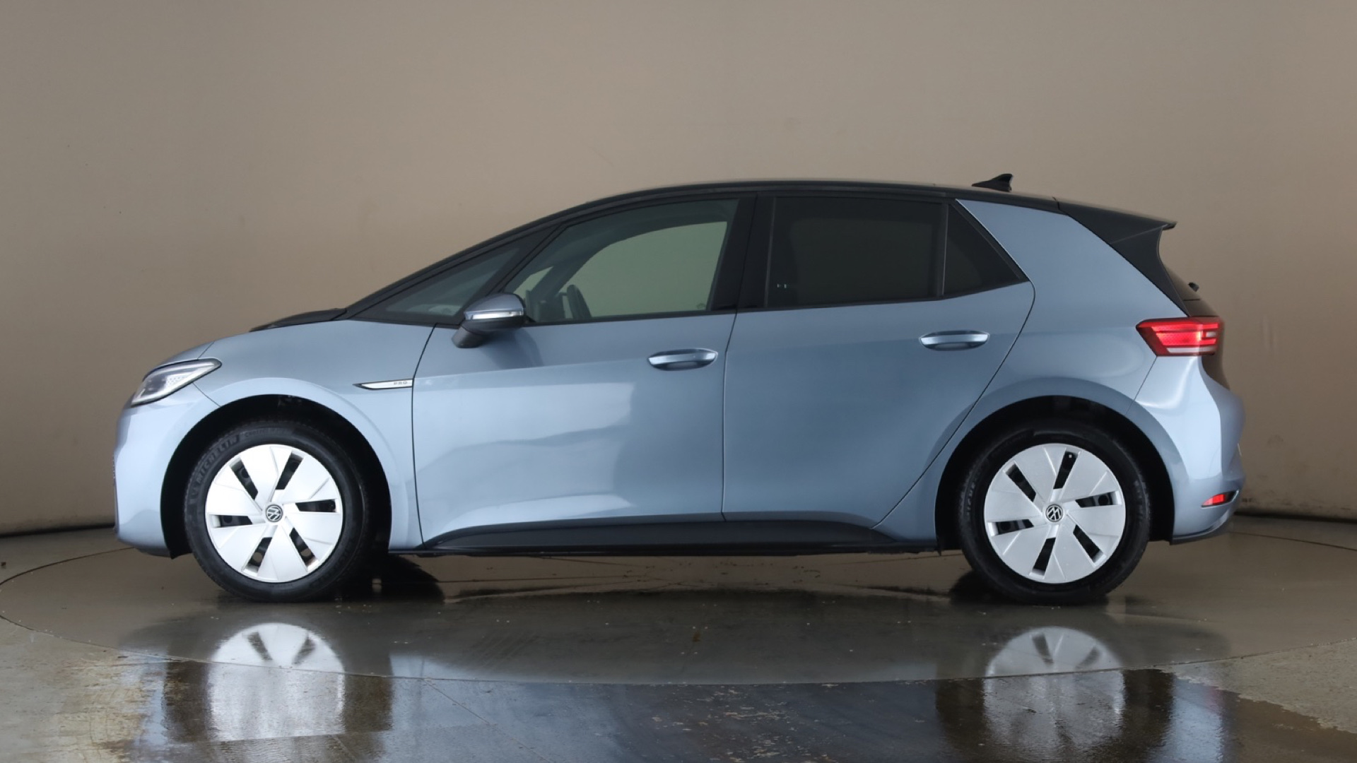 150kW Family Pro Performance 58kWh 5dr Auto [2022]