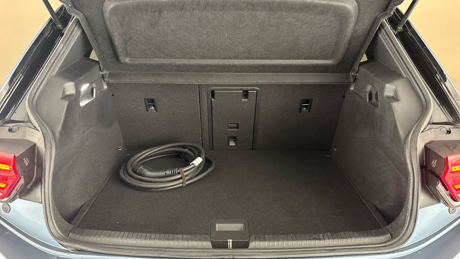 4060159 150kW Family Pro Performance 58kWh 5dr Auto