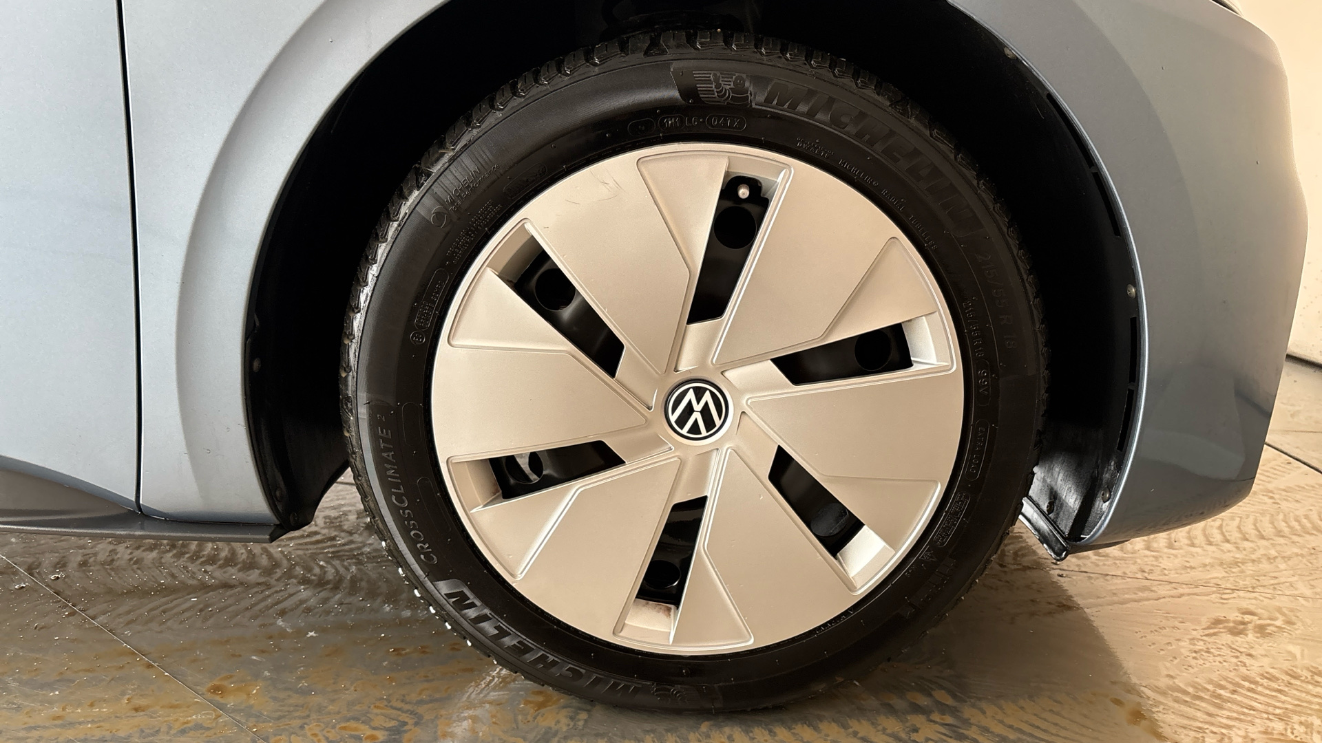 4060159 150kW Family Pro Performance 58kWh 5dr Auto