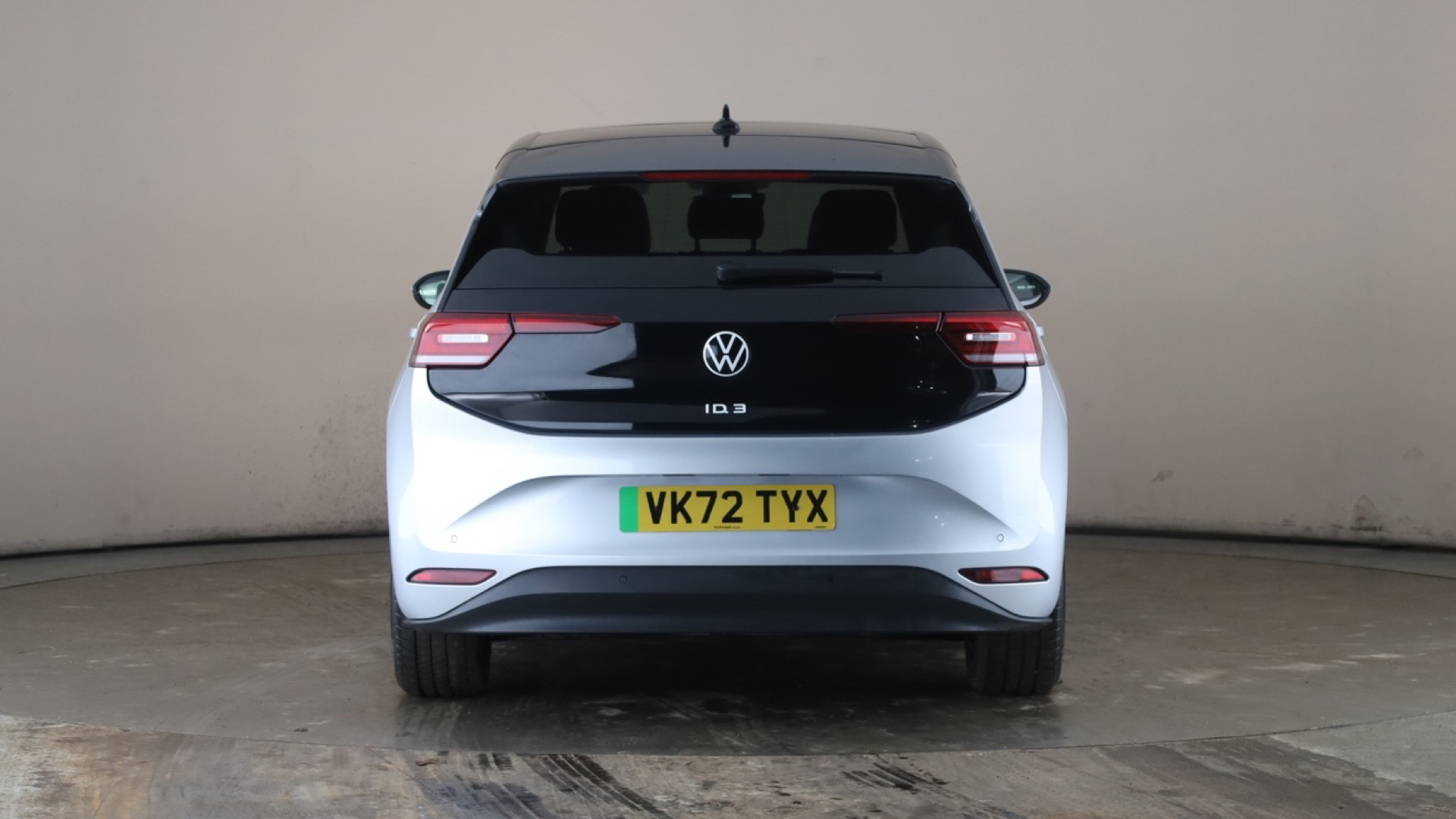 4027808 150kW Family Pro Performance 58kWh 5dr Auto