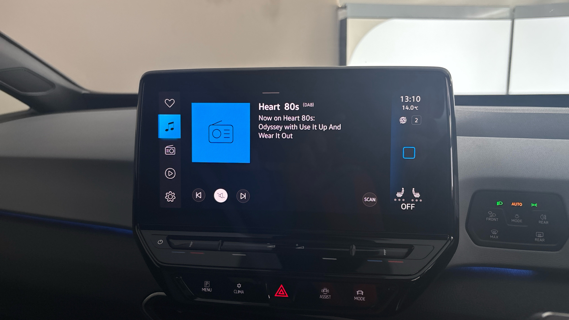 4020619 150kW Family Pro Performance 58kWh 5dr Auto