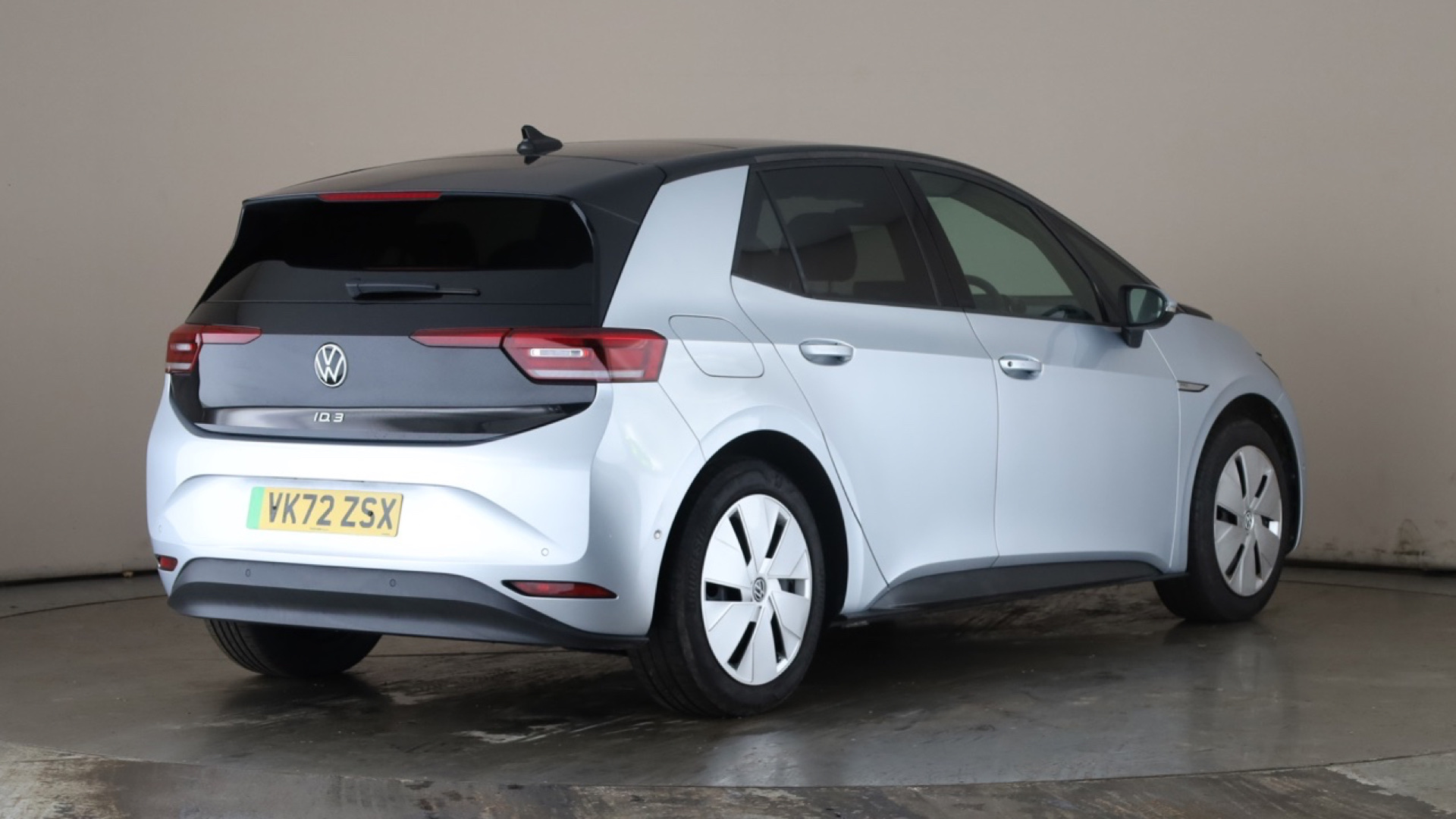 4020852 150kW Family Pro Performance 58kWh 5dr Auto