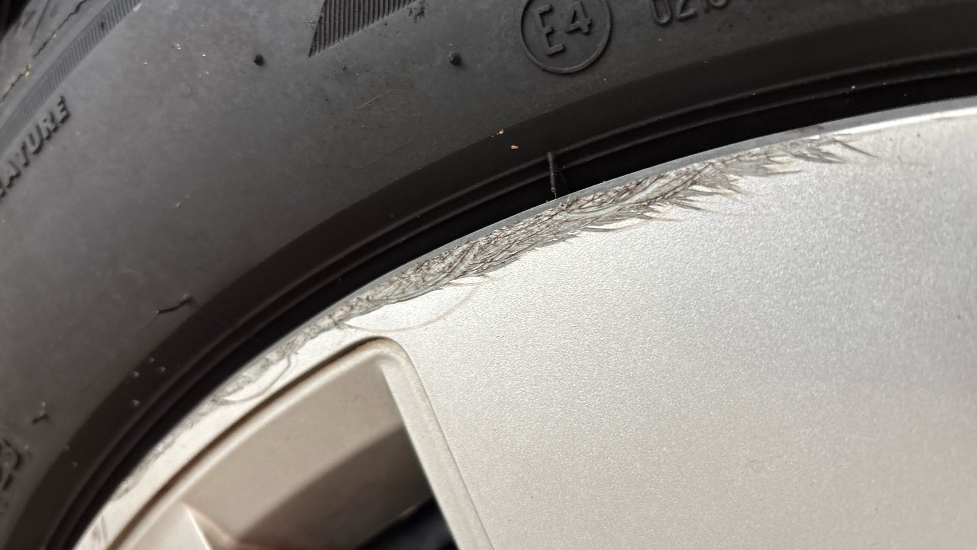 4020852 150kW Family Pro Performance 58kWh 5dr Auto