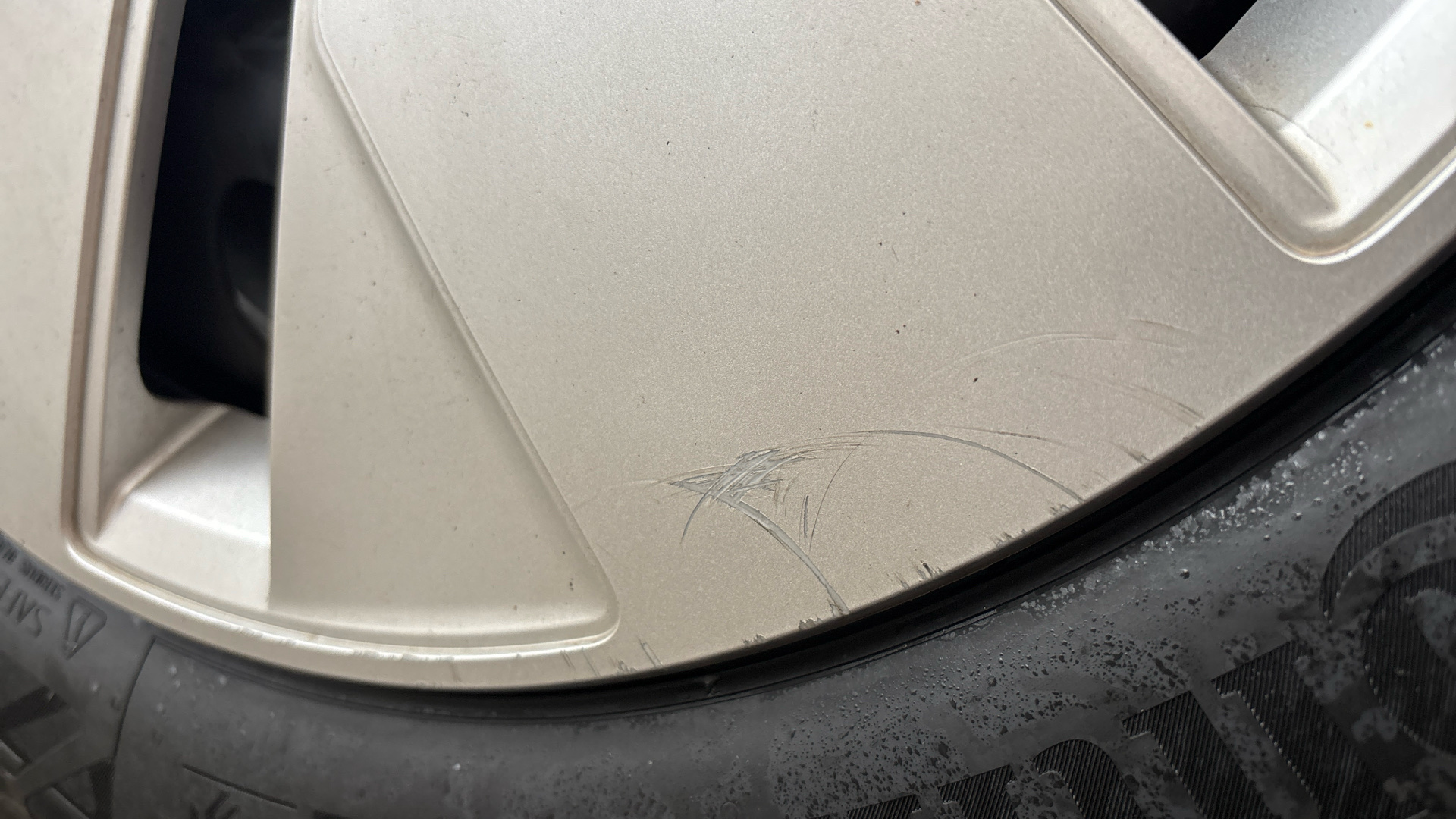 4020852 150kW Family Pro Performance 58kWh 5dr Auto