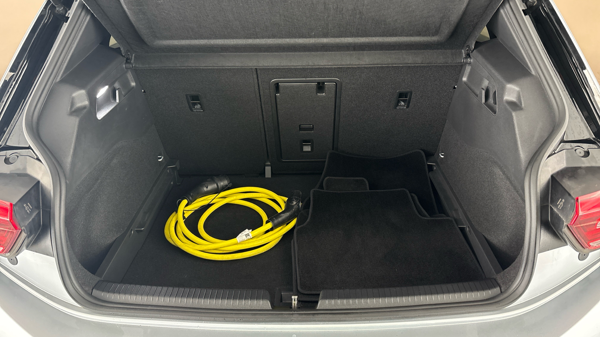 4020852 150kW Family Pro Performance 58kWh 5dr Auto