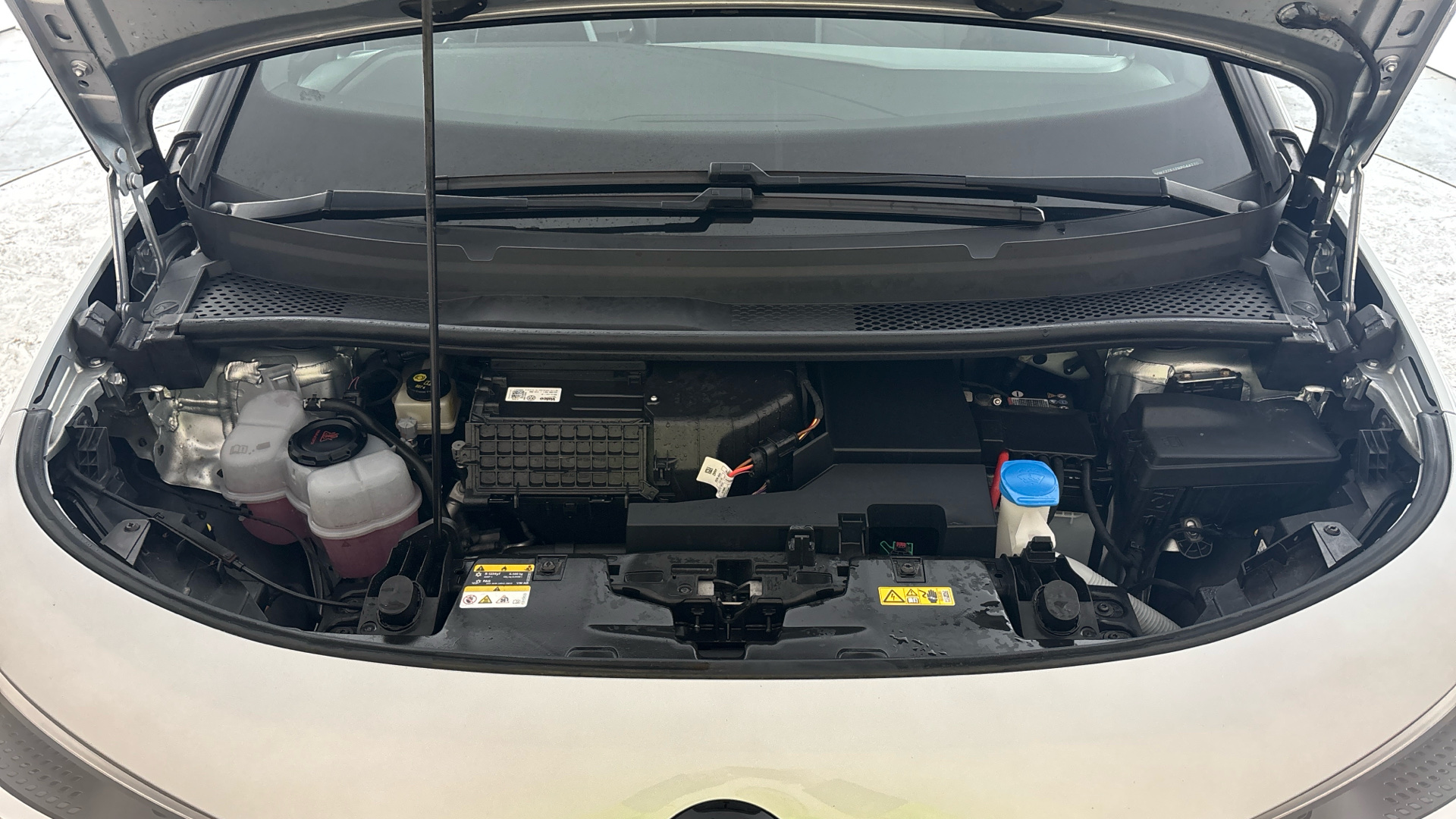 4020852 150kW Family Pro Performance 58kWh 5dr Auto