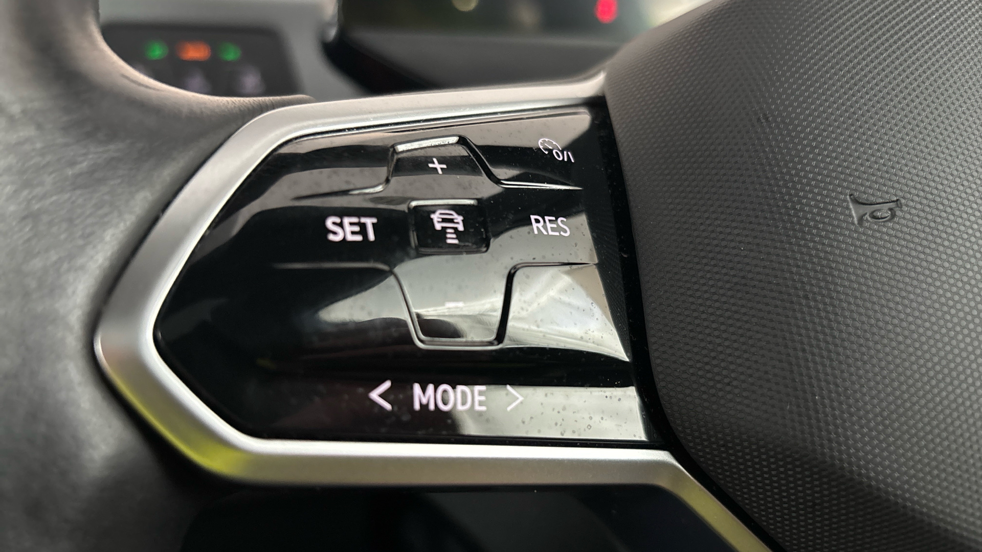 4020852 150kW Family Pro Performance 58kWh 5dr Auto