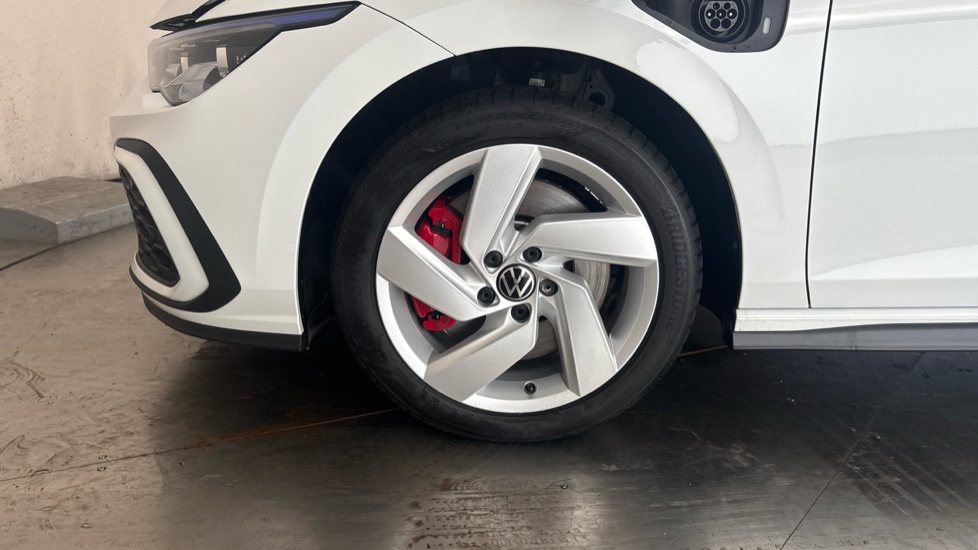 VOLKSWAGEN GOLF Image 17