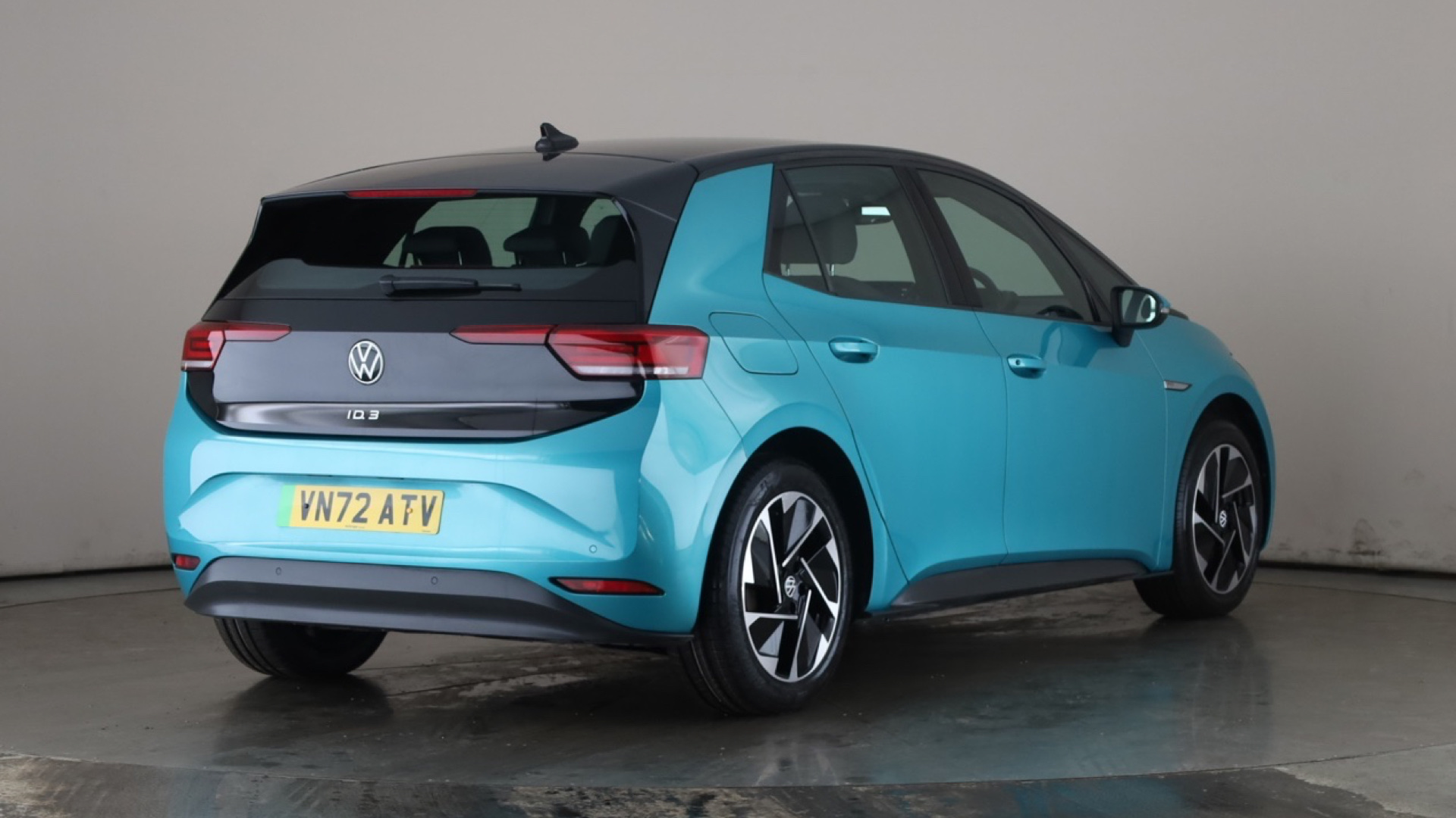 4027752 150kW Life Pro Performance 58kWh 5dr Auto