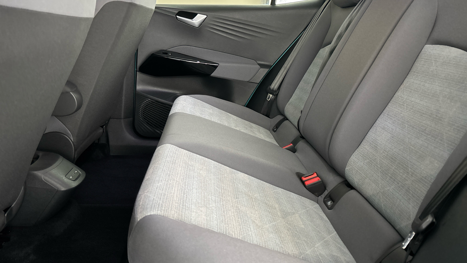 4027752 150kW Life Pro Performance 58kWh 5dr Auto