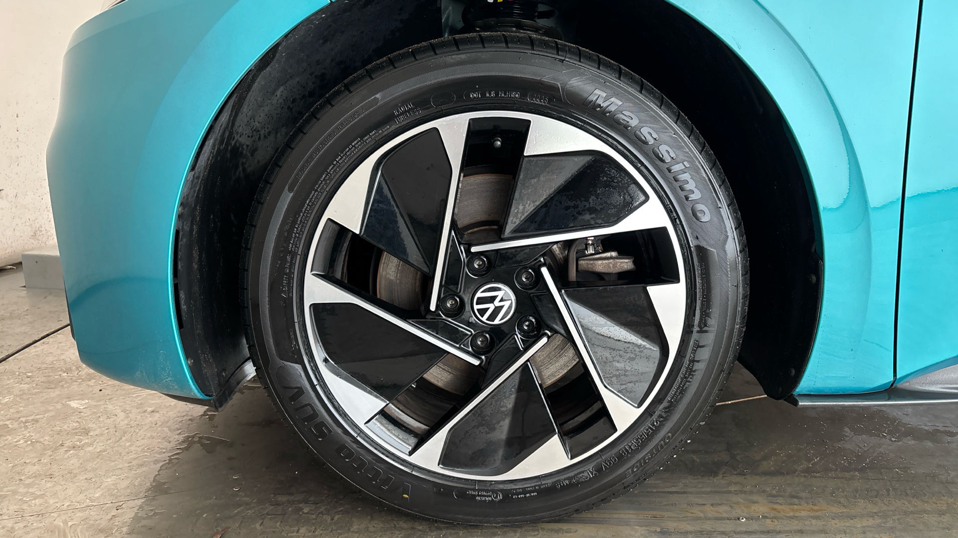 4027752 150kW Life Pro Performance 58kWh 5dr Auto