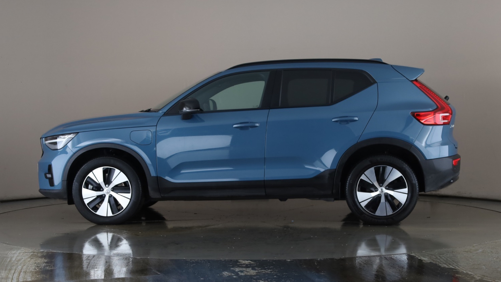 1.5 T4 Recharge PHEV Plus Dark 5dr Auto [2023]