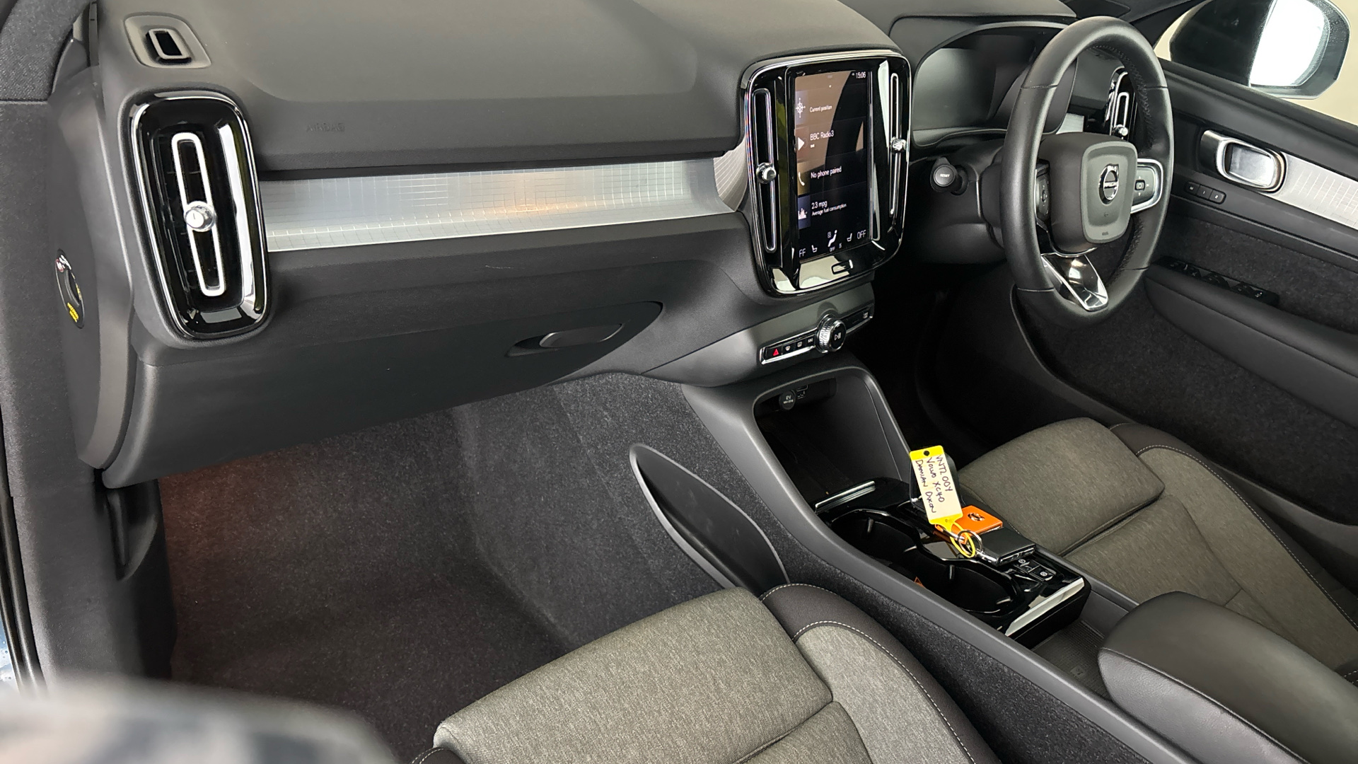 4020806 1.5 T4 Recharge PHEV Plus Dark 5dr Auto