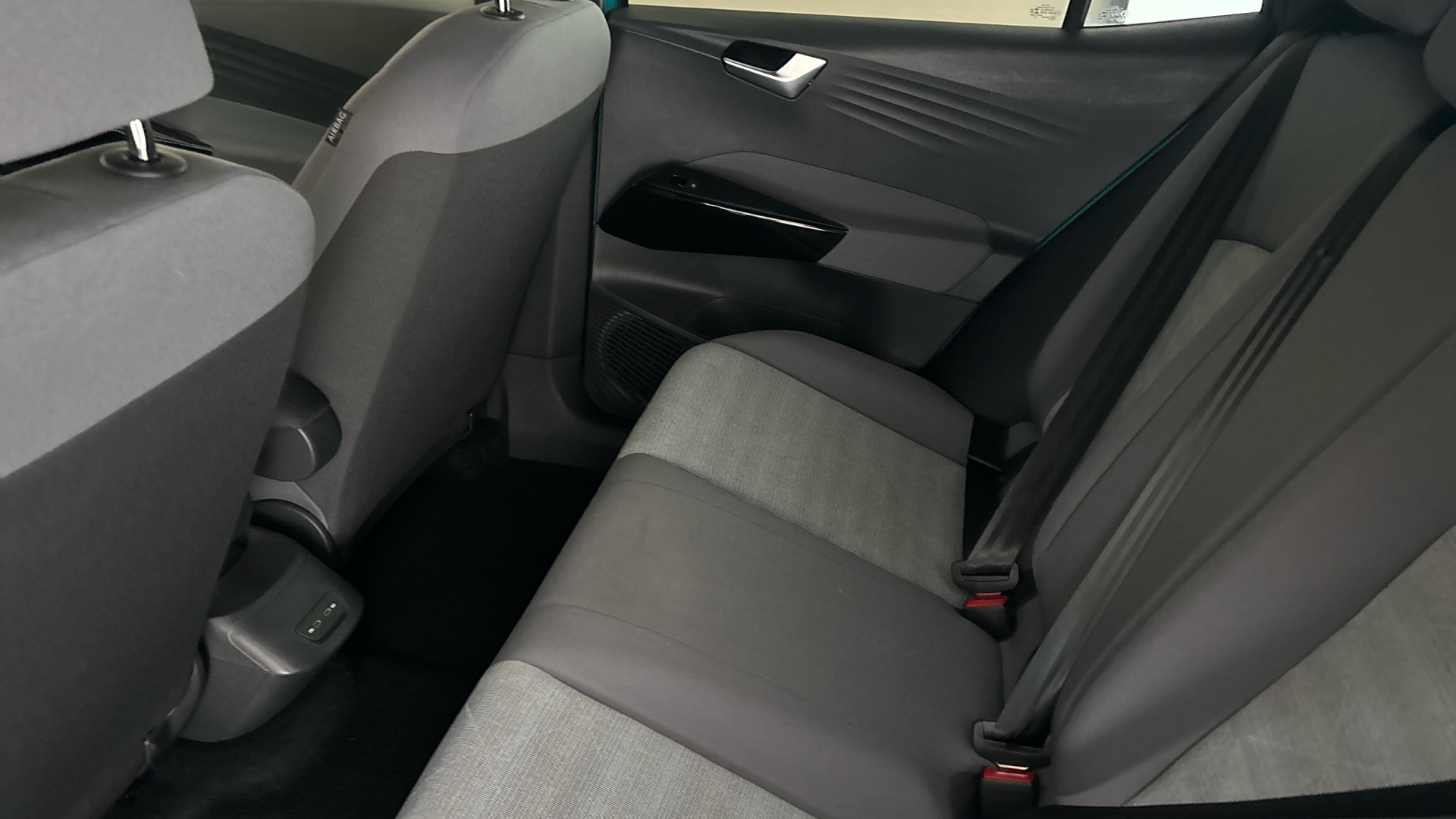 4020913 150kW Life Pro Performance 58kWh 5dr Auto