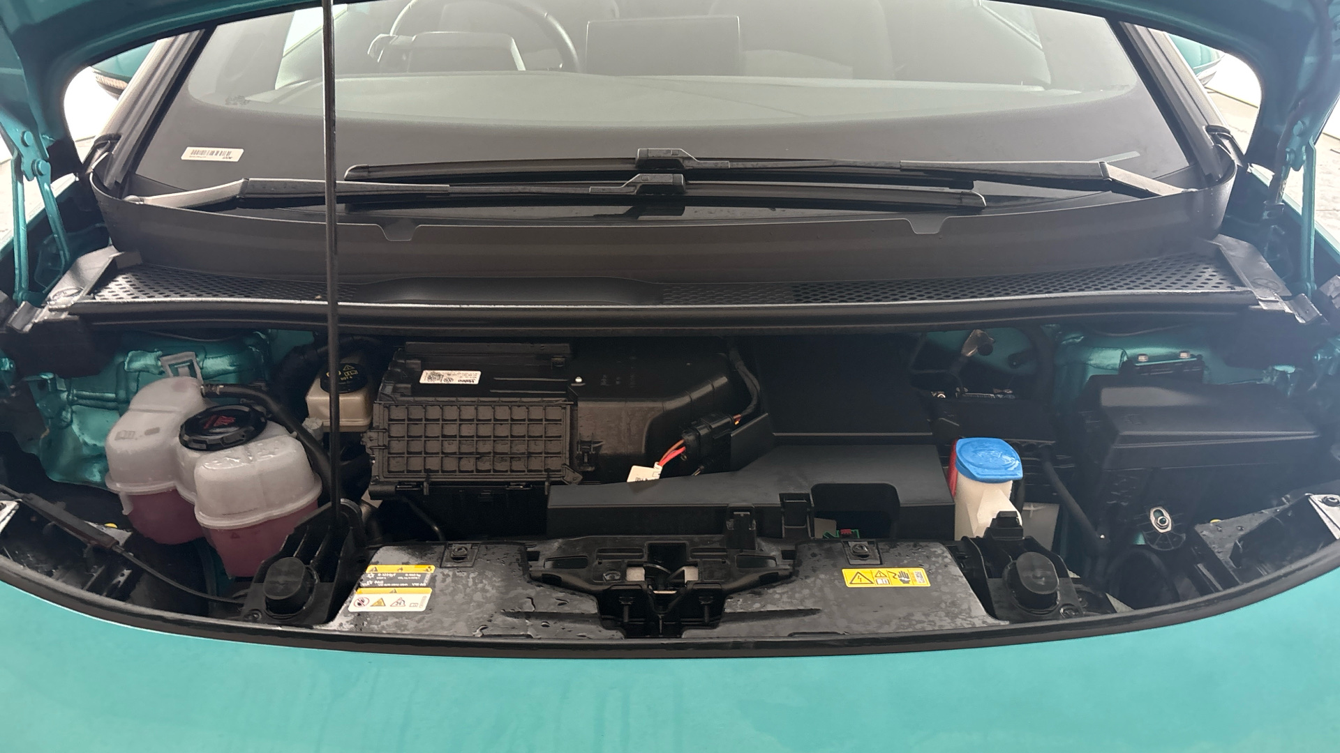 4020913 150kW Life Pro Performance 58kWh 5dr Auto