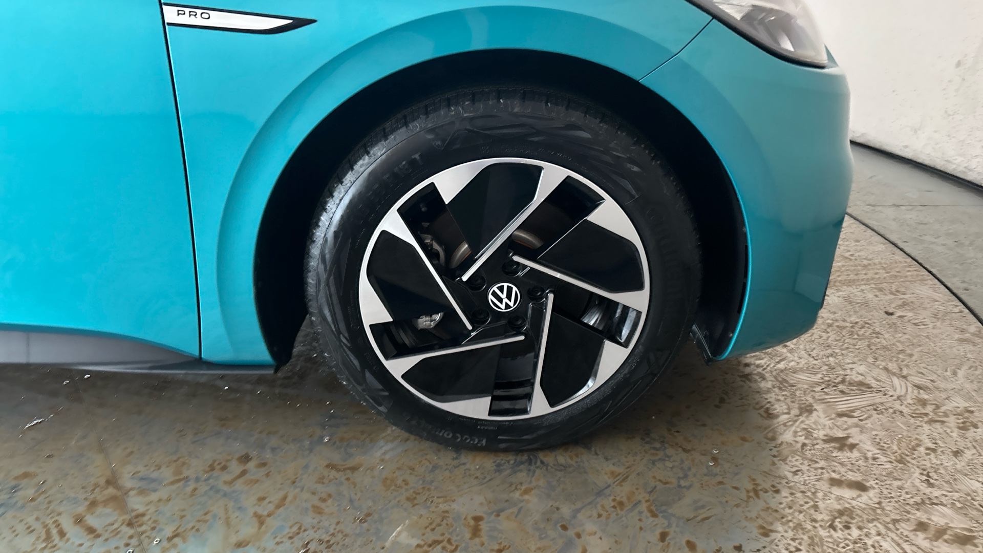 4020913 150kW Life Pro Performance 58kWh 5dr Auto