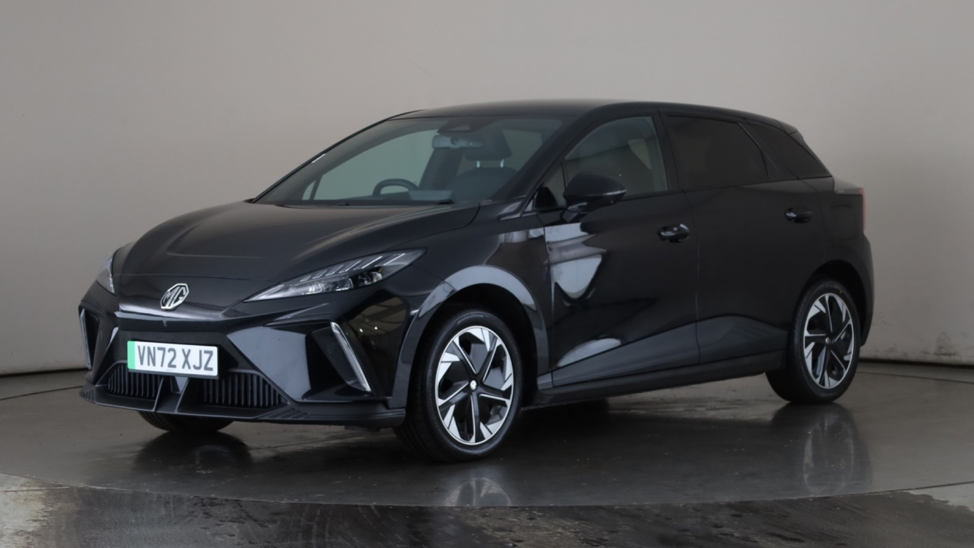 150kW Trophy EV Long Range 64kWh 5dr Auto