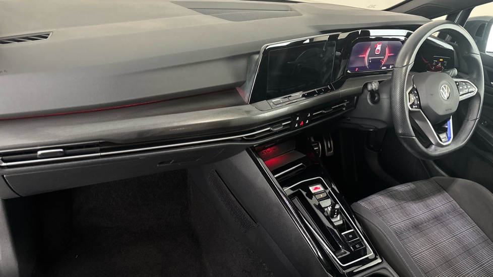 VOLKSWAGEN GOLF Image 10