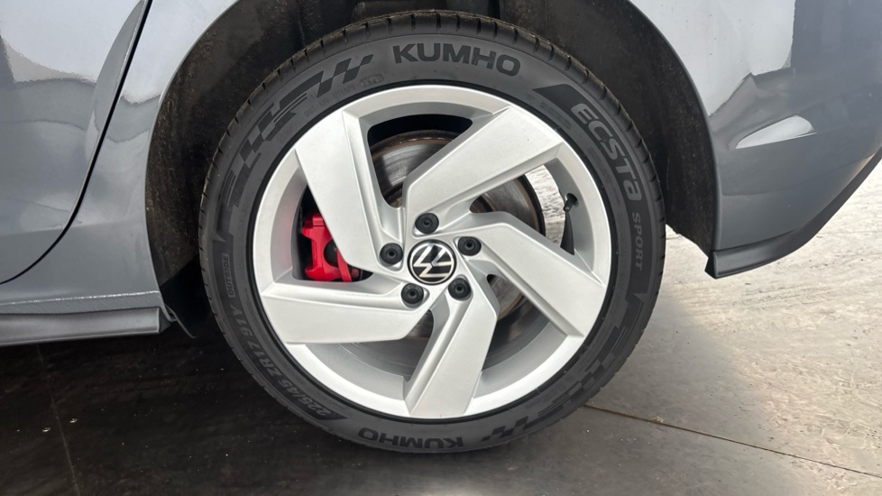 VOLKSWAGEN GOLF Image 18