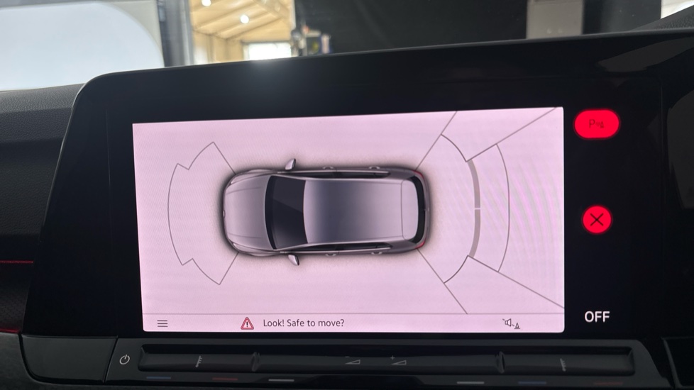 VOLKSWAGEN GOLF parking sensors