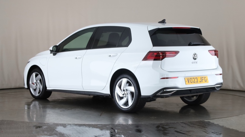 VOLKSWAGEN GOLF Image 3