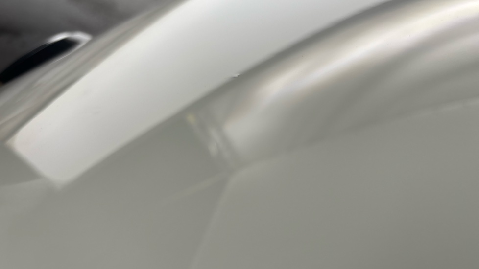 VOLKSWAGEN GOLF Chips and dent