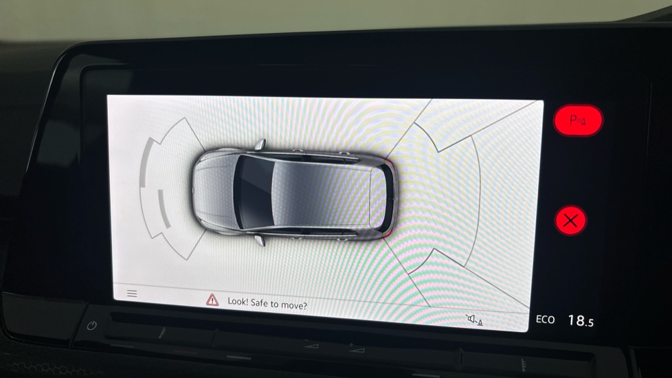 VOLKSWAGEN GOLF Parking sensors