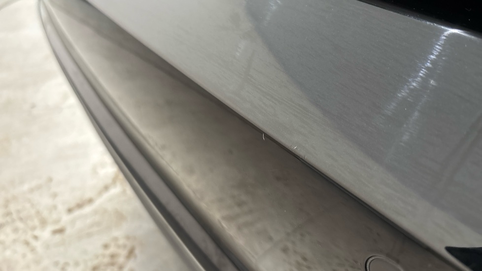 AUDI A3 scratches and chips