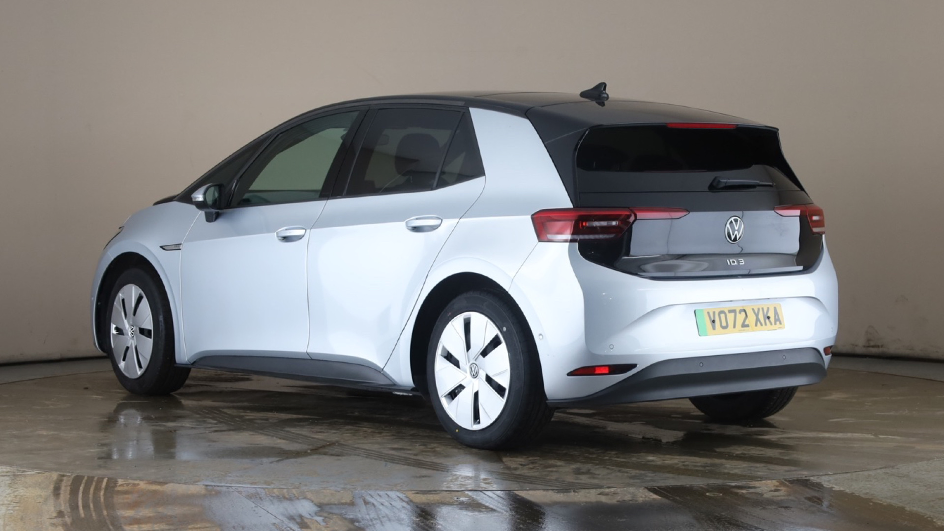 150kW Family Pro Performance 58kWh 5dr Auto [2022]