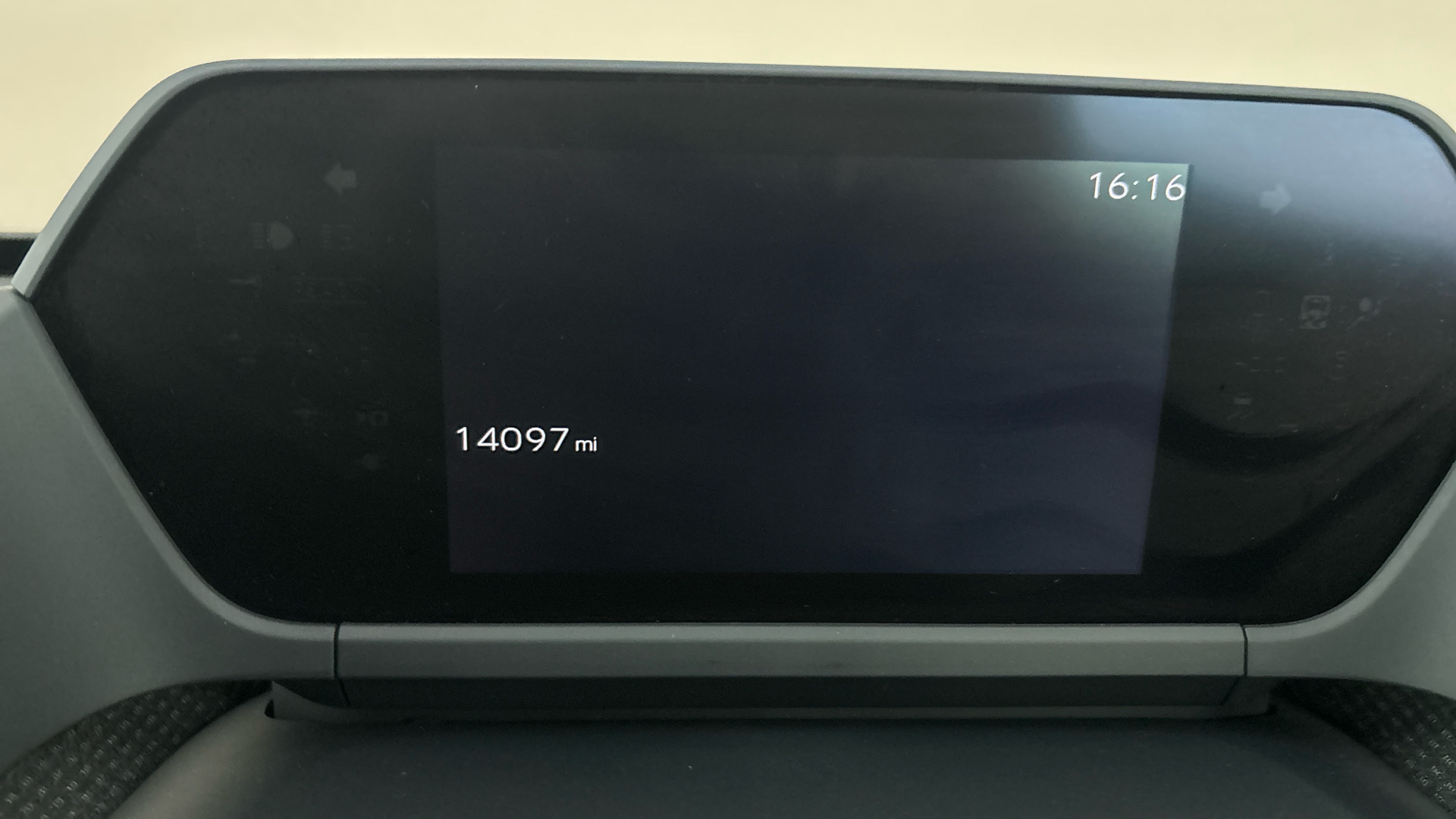 4058397 150kW Touring 71.4kWh 5dr Auto AWD