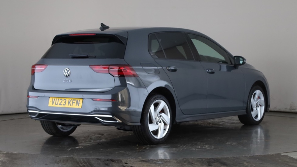 VOLKSWAGEN GOLF Image 5