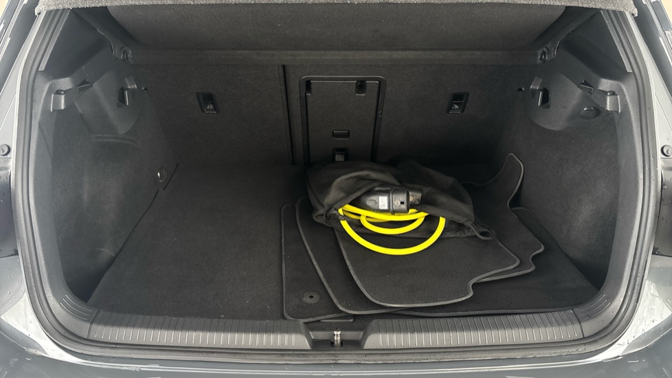 VOLKSWAGEN GOLF Image 15