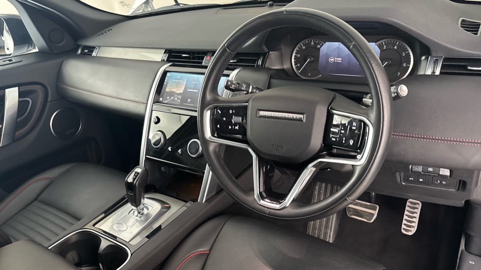 LAND ROVER DISCOVERY SPORT Image 9