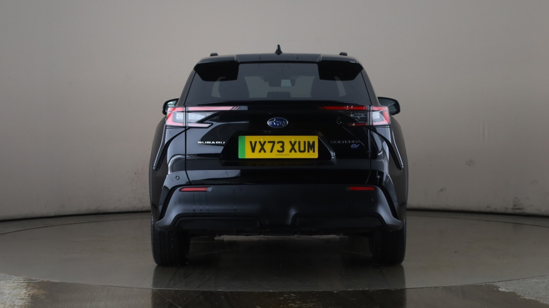 4058608 150kW Touring 71.4kWh 5dr Auto AWD